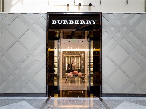 burberry tysons|tysons galleria merchandise.